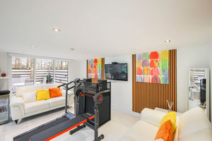 Photo 28- click for photo gallery